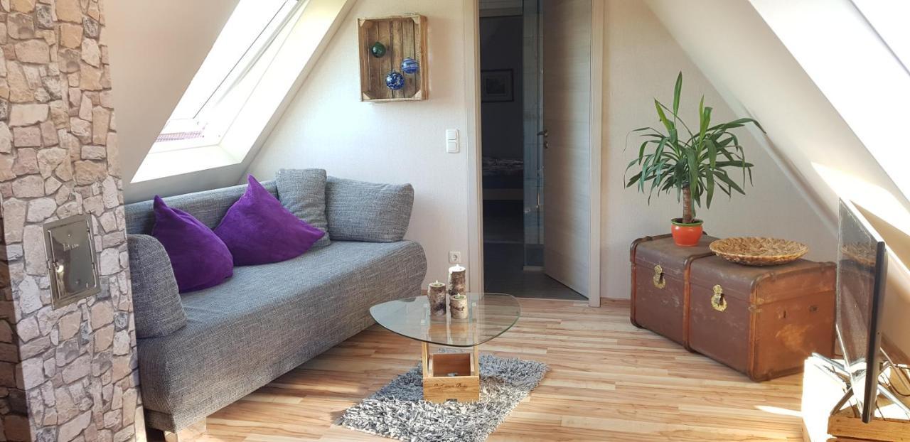 Wohlfuehlapartment Nuernberg Eibach Bagian luar foto
